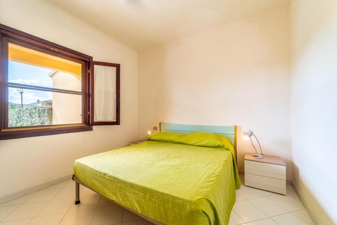 Iss Travel, Ambra Apartments - 800 M From La Cinta Beach San Teodoro  Ngoại thất bức ảnh